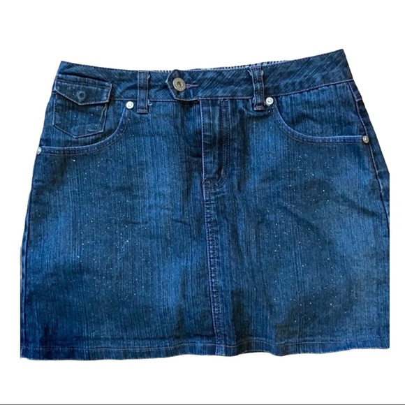 JUSTICE•MINI SKIRT - Picture 1 of 5